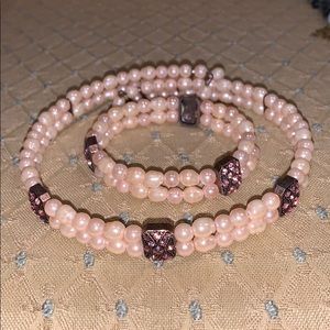 Necklace and bracelet set